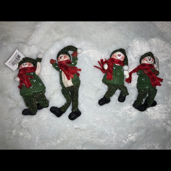 COPY - 2/$10 ADORABLE 5” SITTING SNOWMAN - Picture 1 of 6